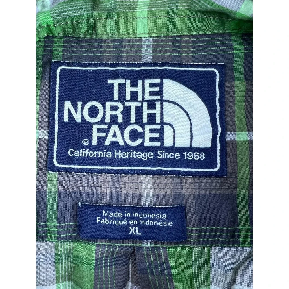 The North Face Shirt Men's XL Green Plaid Button Up Long Sleeve Casual Outdoor
